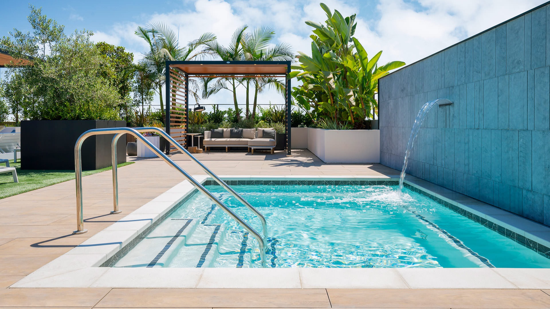 spa with water fountain